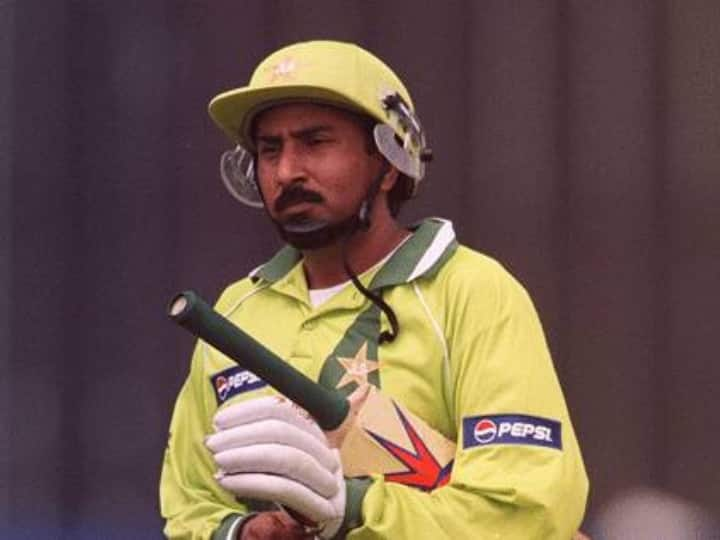 Saleem Malik First Cricketer lifetime ban for match fixing pakistan cricket board Match Fixing: पैसों के लालच में इस खिलाड़ी ने बेच दी थी पाकिस्तान की इज्जत! पढ़ें आजीवन बैन होने वाले पहले क्रिकेटर की कहानी