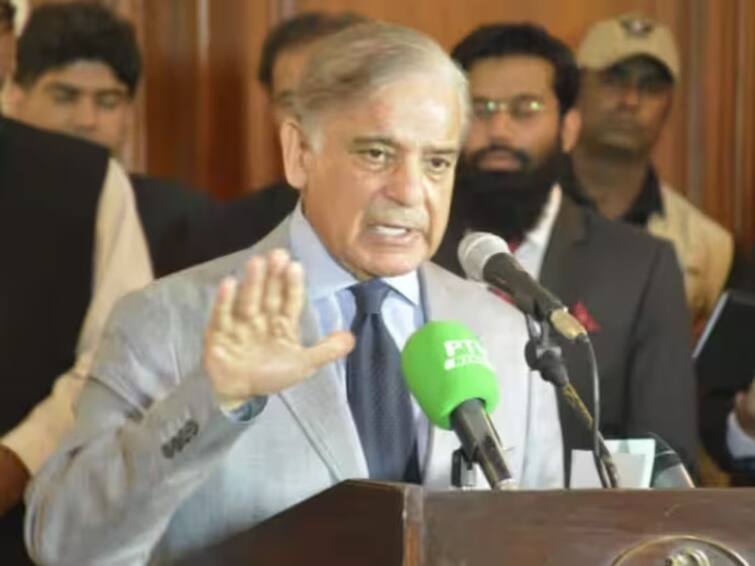 Pakistan National Assembly Dissolved Shehbaz Sharif Whats Next For Crisis-Hit Country మిలిటరీ చేతుల్లోకి పాకిస్థాన్! పార్లమెంట్ రద్దుతో కొత్త అనుమానాలు - ఎన్నికలు కష్టమేనా?