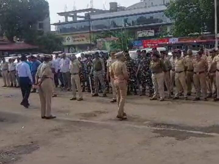 आगामी गणेशोत्सवाच्या पार्श्वभूमीवर कोल्हापूर पोलिसांनी गणेशोत्सव मंडळांसोबत बैठका घेण्यास सुरुवात केली आहे.