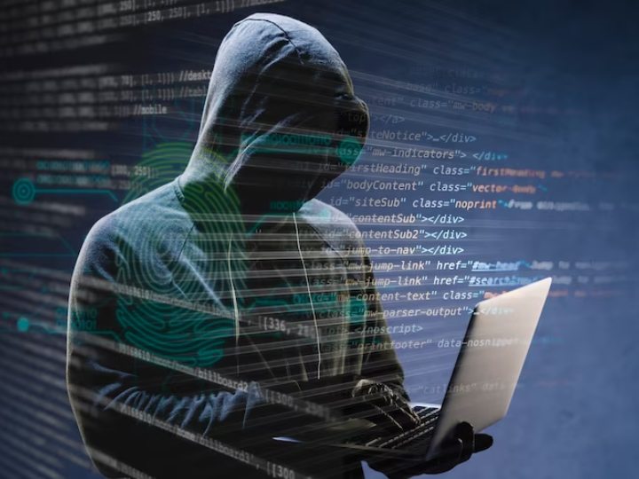 Four New Cyber Fraud know how to identify and protect your money | Cyber  Fraud: चार तरीकों से लोगों को फंसा रहे साइबर ठग, जानें कैसे करें अपने पैसों  की सुरक्षा