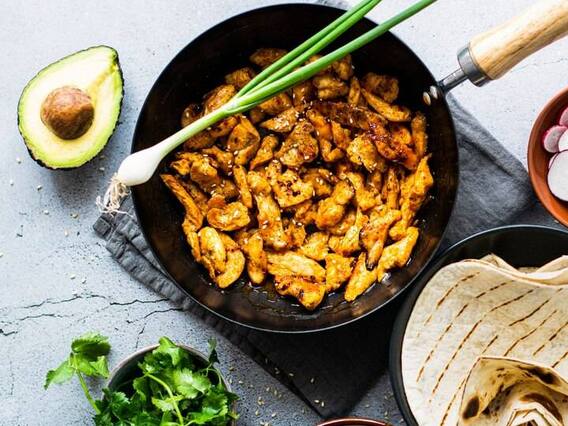 Mexican Lime Chicken: बरसात में खाएं ये चटपटे मेक्सिकन चिकन, बनाना है बेहद आसान