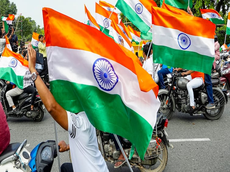 Independence Day PM Modi Urges Public Participation in Har Ghar Tiranga Movement From August 13 to 15 'Spirit Of National Unity': PM Modi Urges Participation In 'Har Ghar Tiranga' Campaign From Aug 13 To 15