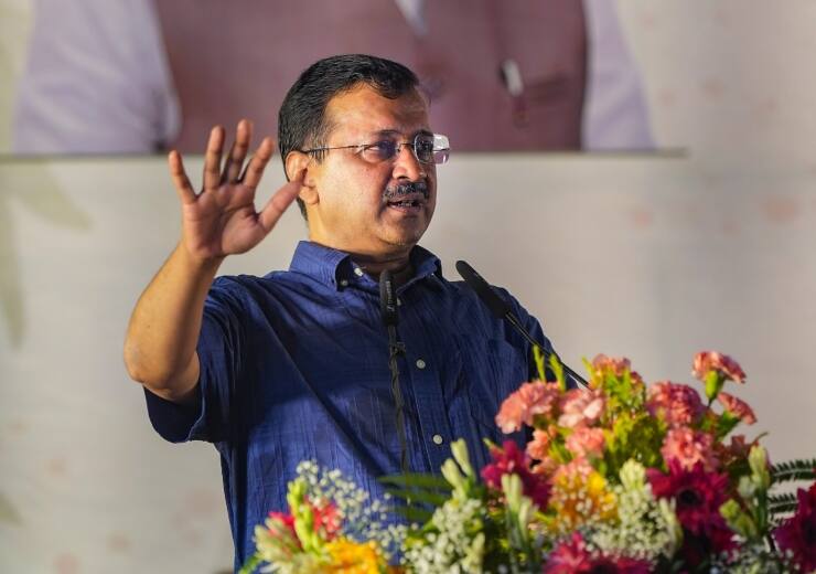 CM Kejriwal and Sanjay Singh did not get relief from Gujarat HC related to defamation case Defamation Case: गुजरात HC से सीएम केजरीवाल और संजय सिंह को नहीं मिली राहत, मानहानि से जुड़ा है मामला