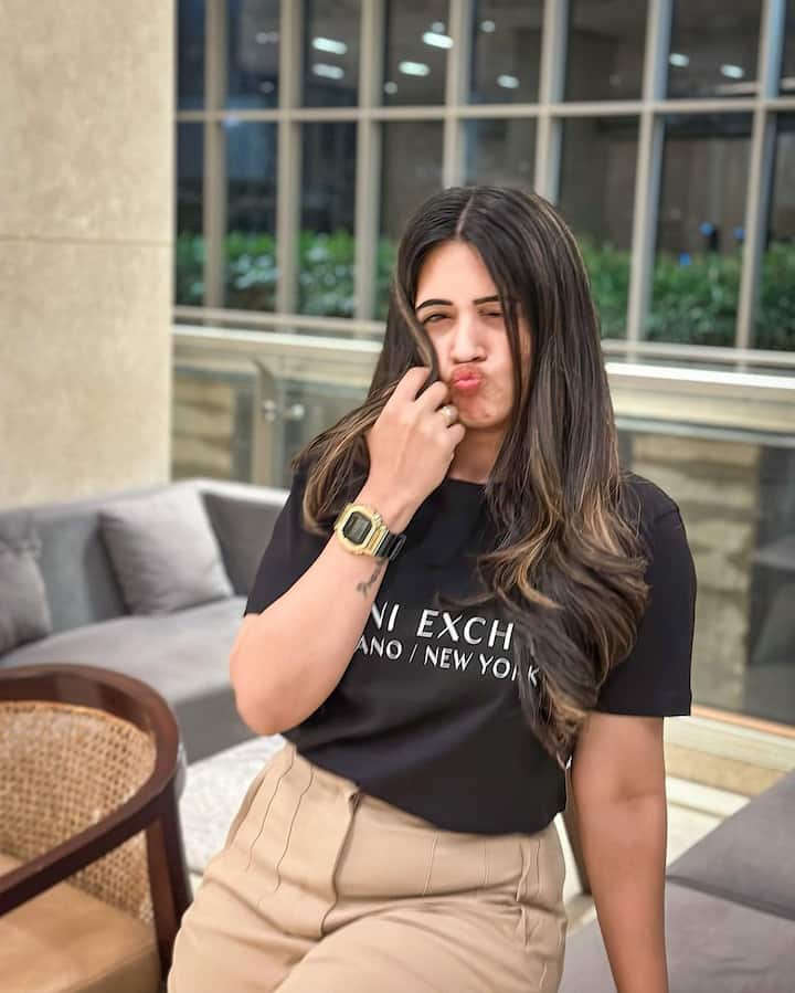 స్రవంతి చొక్కారపు (Image Credit: Sravanthi Chokarapu / Instagram)