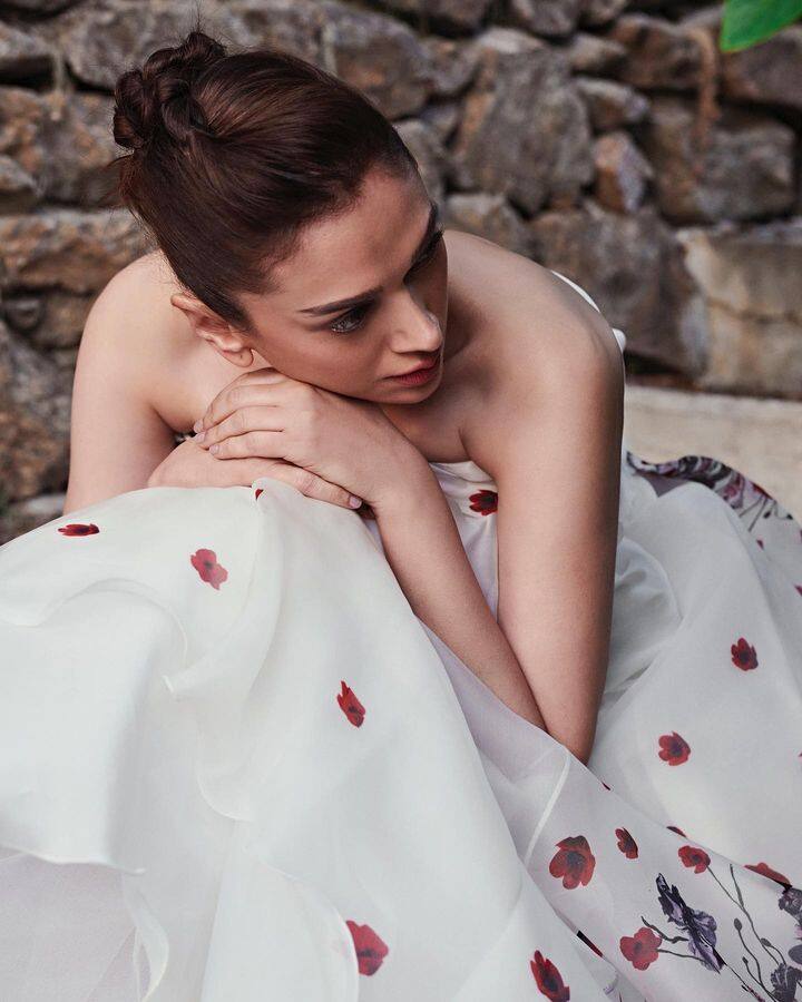 मात्र, दिल्ली 6 च्या आधी आदितीने मल्याळम चित्रपट 'प्रजापती'मधून तिच्या फिल्मी करिअरची सुरुवात केली होती.