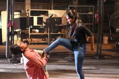 Jagaddhatri Serial: অপরাধের অন্ধকার সরিয়ে সমাজকে আলো দেখাতে জগদ্ধাত্রীর সঙ্গে হাত মেলালেন অনিমেষ দত্ত