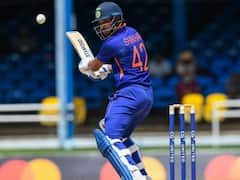 Shikhar Dhawan : ‘இந்திய அணியில் இடம்பெற்றாததால் வேதனையாக உள்ளது..’ உருக்கமாக பேசிய ஷிகார் தவான்!