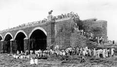 કાળજા કંપાવતી મોરબી હોનારતના 44 વર્ષ પૂરા, મચ્છુ ડેમ તૂટતાં શહેરમાં જોવા મળ્યું હતુ મોતનું તાંડવ, તસવીરો જોઈ આજે પણ હચમચી જશો