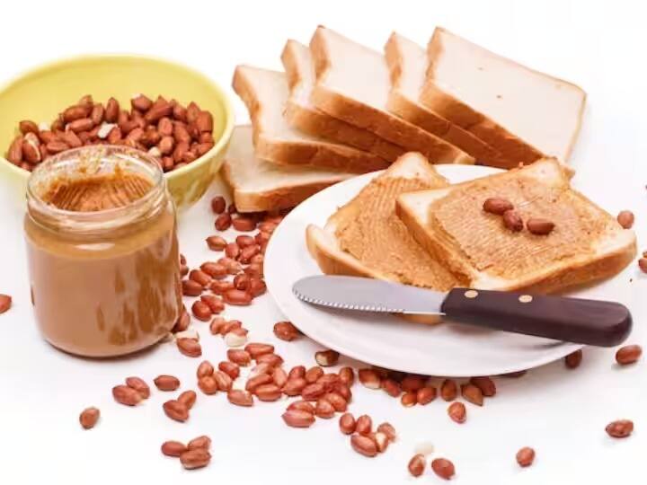 पीनट बटर रक्तातील साखर नियंत्रित ठेवण्यास मदत करते, ज्यामुळे मधुमेहाचा धोका देखील कमी होतो.