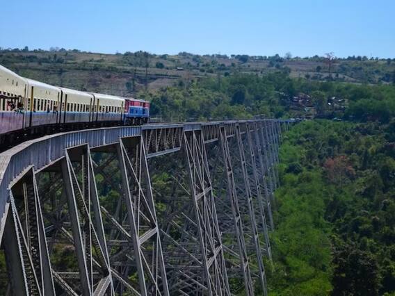 Beautiful Train Route: भारत के सबसे खूबसूरत ट्रेन रूट, नजारा देखकर गदगद हो जाएगा मन