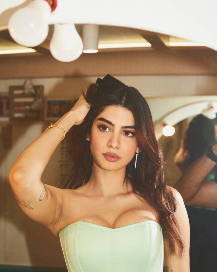 Recently, Khushi Kapoor graced an event held in Mumbai with her unique sense of fashion and an innate ability to connect with the youth. (Image Source: Instagram/ Khushi Kapoor)