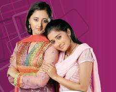 Rashami Desai : நம்ம பைரவியா இது? இவ்ளோ அழகா மாறீட்டாங்களே!