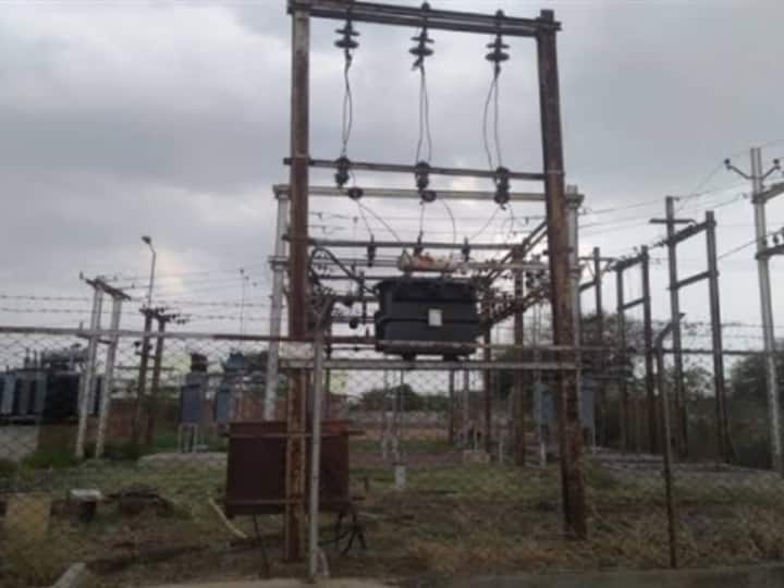 Surguja Power Cut Due to Heavy Rainfall Electricity supply system Compromised ANN Chhattisgarh: सरगुजा के 90 गांवों में बिजली आपूर्ति व्यवस्था चरमराई, बारिश होते ही कटौती से परेशान लोग 