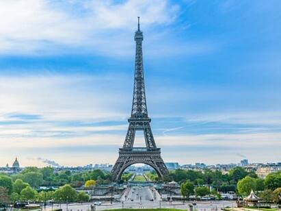 Eiffel Tower Evacuated After Bomb Threat says French police Eiffel Tower: ஈபெல் டவருக்கு வெடிகுண்டு மிரட்டல்..வெளியேற்றப்பட்ட மக்கள்..உச்சக்கட்ட பரபரப்பு