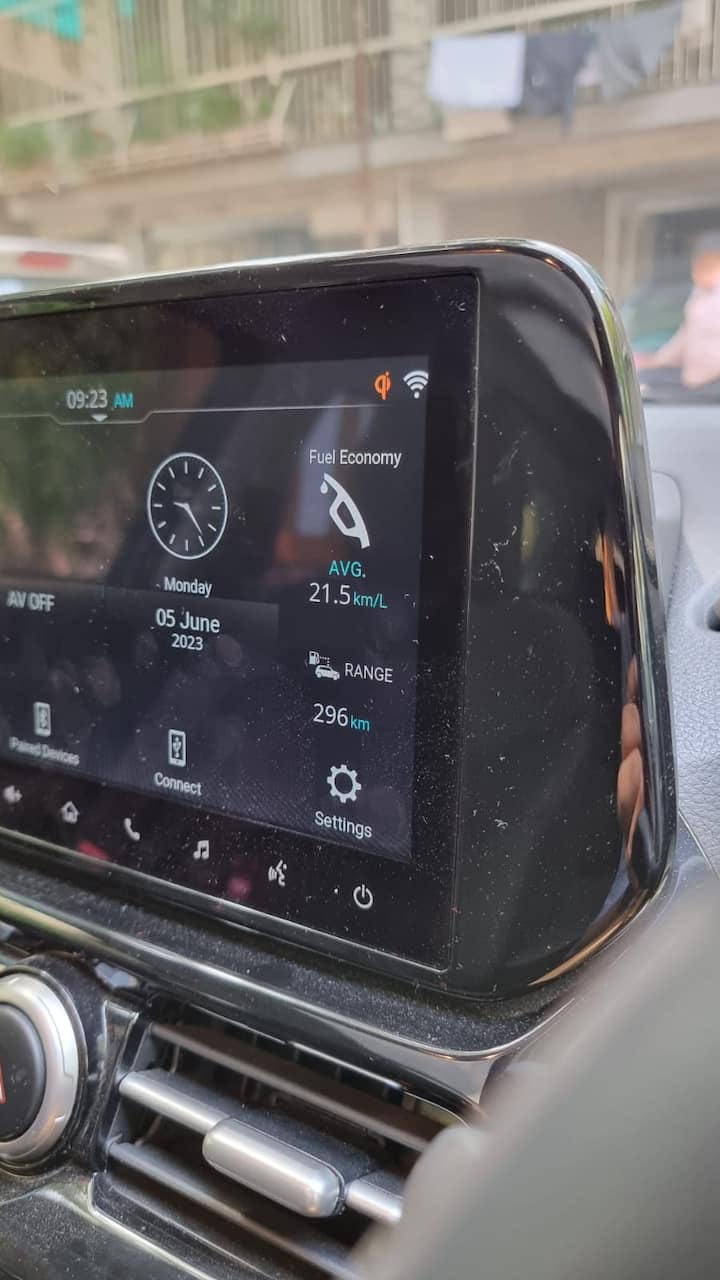 Depending on the battery charge, you start off in EV mode and that gives it an advantage in cruising in absolute silence when compared to a mild hybrid which does not get a standalone EV mode. If you are gentle on the throttle, most of the time you will 'EV mode' flashing on the instrument cluster although from time to time the engine does come in. The change from electric to petrol is seamless and smooth although you are aware of this. That said, for city use, this is a brilliant powertrain as it is smooth like an EV most of the time and it is very relaxing to drive. The key to the Hyryder hybrid is maintaining a light throttle and not getting too aggressive. If you put your foot down the petrol engine is audible and it does not have the grunt of a turbo unit while driving it in a relaxed manner and you will be surprised with how smooth the driving experience is. Also, the EV is not limited to speed as it will also come in when cruising at steady throttle at high speeds.