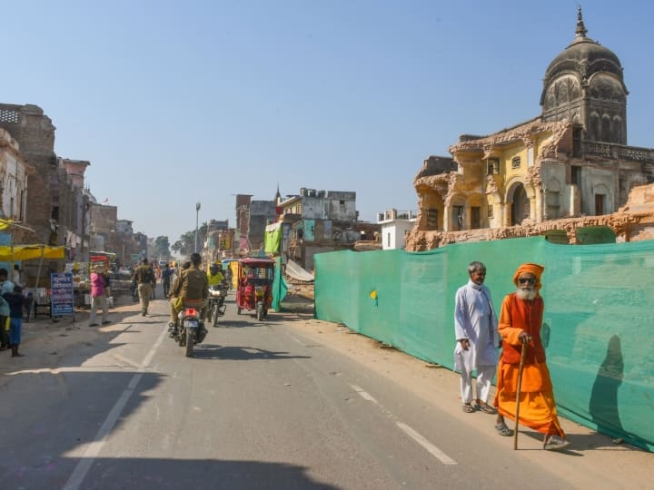 ayodhya development project CAG said in its report that undue favors were given to contractors in Ayodhya development project Ayodhya विकास परियोजना पर CAG ने उठाए सवाल, इन मामलों पर लगे आरोप, 208 पन्नों की रिपोर्ट में 18 बार अयोध्या का जिक्र