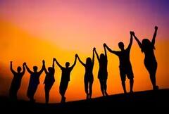 देशाच्या विकासात महत्वाची भूमिका बजाविणाऱ्या युवा दिनाचा इतिहास काय? जाणून घ्या महत्त्व