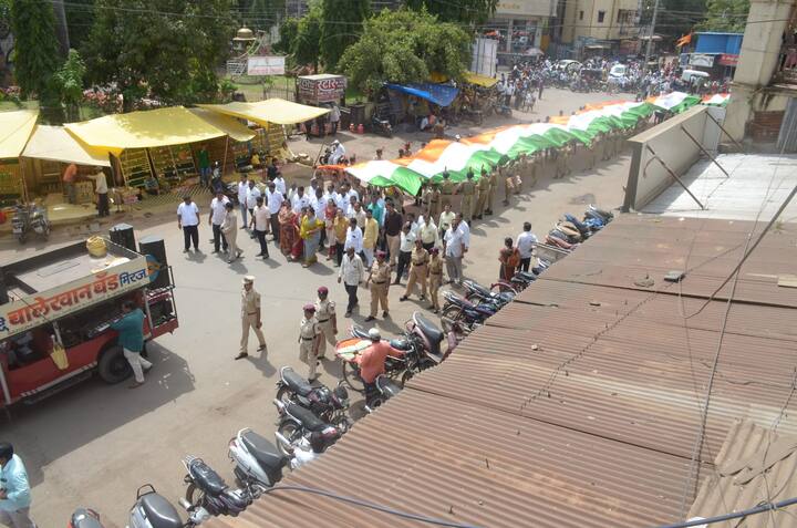 यावेळी विविध कार्यक्रमांचेही आयोजन करण्यात आले होते.