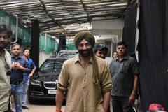 Sunny Deol: মুক্তি পেয়েছে 'গদর ২', তারা সিংহের লুকেই ছবির প্রচারে সানি দেওল