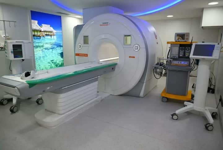 MRI machine installed at UN Mehta Hospital Ahmedabad Ahmedabad: UN મહેતા હોસ્પિટલમાં 20 કરોડના ખર્ચે મુકવામાં આવ્યા આ બે આધુનિક મશીન, જાણો તેની વિશેષતા