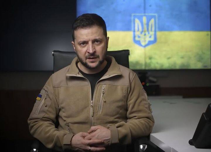 Russia Ukraine War Volodymyr Zelenskiy Sacked Defence Minister Oleksii Reznikov Ukraine News: यूक्रेन के राष्ट्रपति जेलेंक्सी ने रक्षा मंत्री को किया बर्खास्त, युद्ध में किस गलती की मिली 'सजा'?