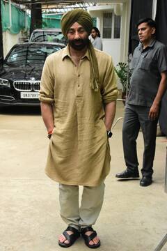 Sunny Deol: মুক্তি পেয়েছে 'গদর ২', তারা সিংহের লুকেই ছবির প্রচারে সানি দেওল