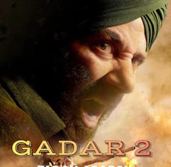 Gadar 2 Box office Collection Day 1: बंपर कमाई करके भी Pathaan का रिकॉर्ड नहीं तोड़ पाए Sunny Deol, जानिए कलेक्शन