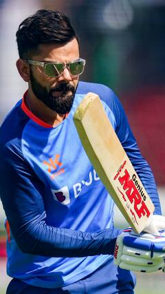 Virat Kohli बने इंस्टाग्राम से सबसे ज्यादा कमाई करने वाले भारतीय | Sports LIVE