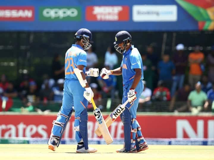 टीम इंडिया के इन दो युवा बल्लेबाजों से गेंदबाजी करवाना चाहते हैं कोच, बताया क्या है कारण