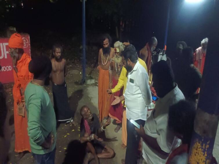 Crime Devotees beat fake preacher accused of kidnapping Andhra woman inThiruvannamalai Girivalam Crime: கிரிவலம் வந்த ஆந்திரா பெண்ணிடம் வழிப்பறி.. சிக்கிய போலி சாமியாரை நையப்புடைத்த  பக்தர்கள்..!