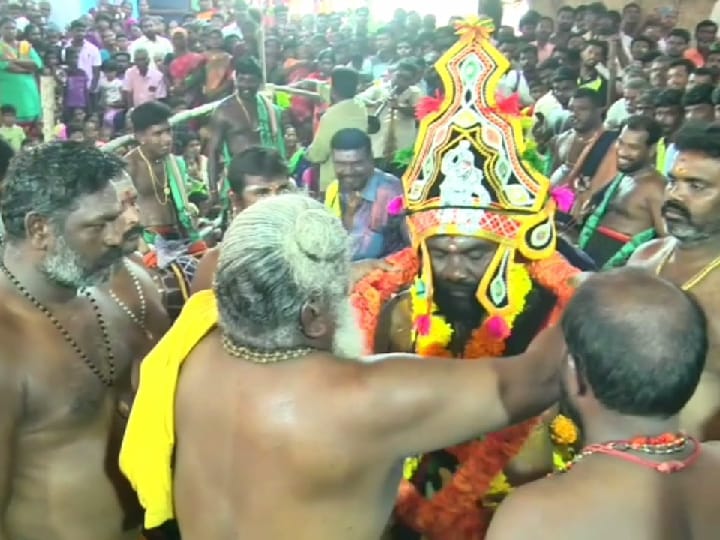 Thoothukudi: கடைசி வரை இந்த ஆட்சி குழப்பத்தில்தான் போகும்.. அரிவாள் மீதேறி அருள்வாக்கு சொன்ன சாமியார்!