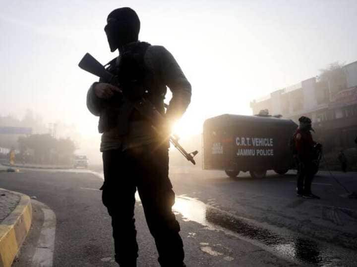 स्वतंत्रता दिवस पर इस बार कश्मीर घाटी में इंटरनेट बैन होगा या नहीं? अधिकारी ने दी जानकारी Jammu Kashmir no restriction or internet ban in Kashmir on Independence Day 2023 स्वतंत्रता दिवस पर इस बार कश्मीर घाटी में इंटरनेट बैन होगा या नहीं? अधिकारी ने दी जानकारी