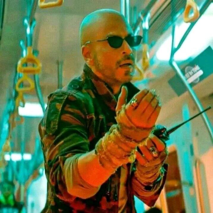 முன்னதாக ஜவான் படத்தின் ட்ரெய்லர் வெளியாகி ரசிகர்கள் மத்தியில் நல்ல வரவேற்பை பெற்றது.