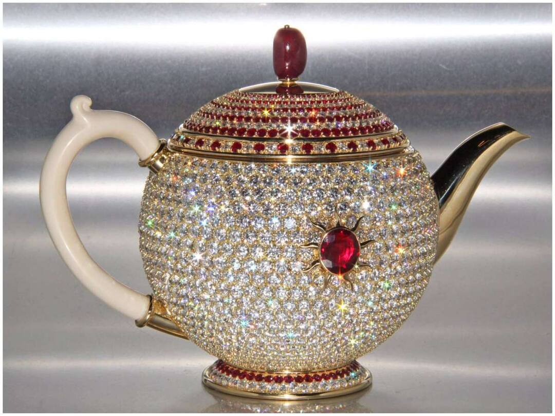 With the cost of this cup of tea, you can live without any deficit for the rest of your life ఈ టీ కప్పు ఖరీదుతో జీవితాంతం ఏ లోటు లేకుండా బతికేయొచ్చు