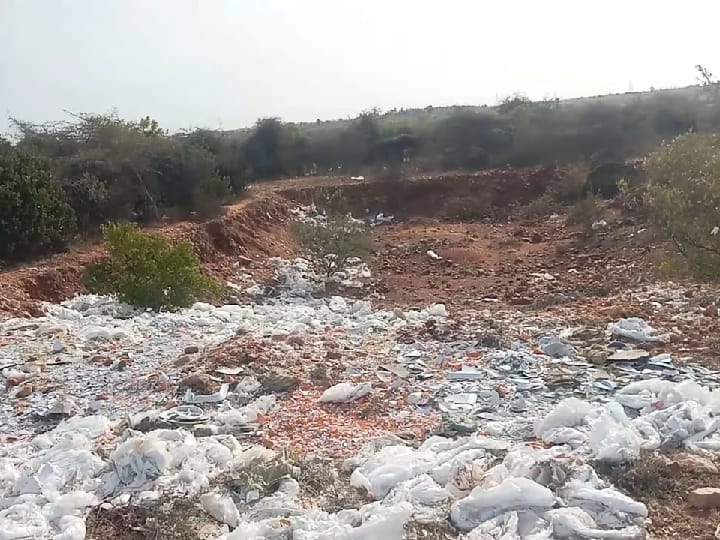 வல்லநாடு மலைப் பகுதியில்  கொட்டப்படும் சீன பீங்கான் கழிவுகள் - மான்கள் உயிரிழக்கும் அபாயம்