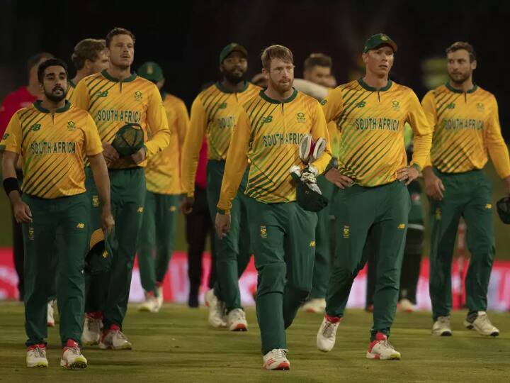 वहीं, इस फेहरिस्त में तीसरे नंबर पर साउथ अफ्रीका की टीम है. साउथ अफ्रीकी खिलाड़ियों ने इंटरनेशनल टी20 मैचों में 8 शतक लगाए हैं. (फोटो क्रेडिट- सोशल मीडिया)