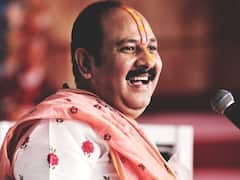 फिल्म 'ओ मॉय गॉड-2'के निर्देशक पर भड़के पंडित प्रदीप मिश्रा, जानें किस सीन पर जताई है आपत्ति