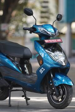 Highest Range Electric 2W: पेट्रोल स्कूटर लेने जा रहे हैं, तो बस एक बार इन इलेक्ट्रिक की रेंज जान लीजिये