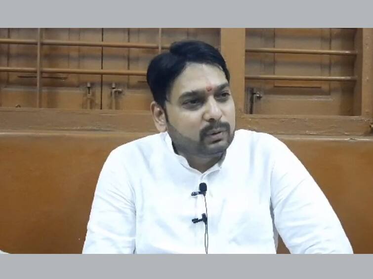 Maharashtra Politics Vishwajit Kadam says in sangli Congress in the role of tame tiger BJP has no idea Vishwajeet Kadam: वाघाला कोपऱ्यात ढकलल्यास वाघ चवताळतो, राज्यात काँग्रेस चवळताळलेल्या वाघाच्या भूमिकेत; विश्वजित कदमांचा विश्वास