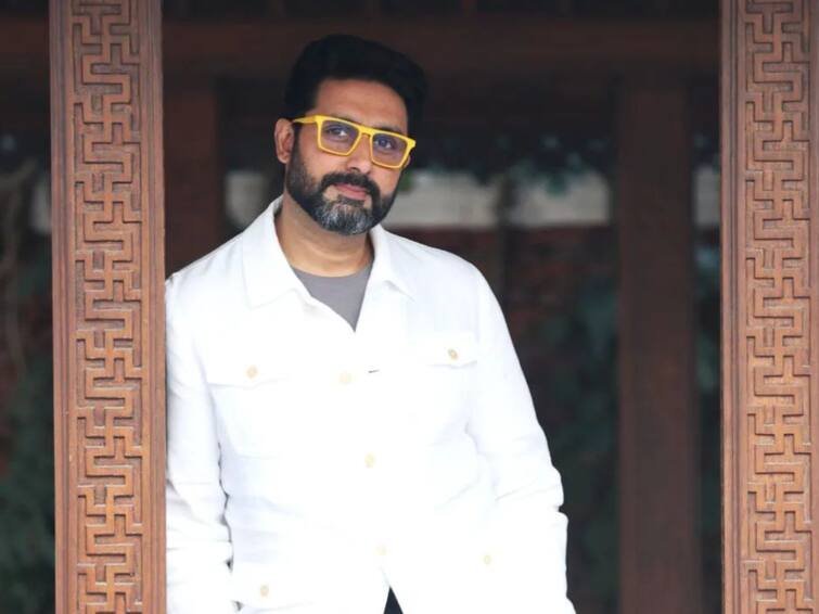 Ghoomer Actor Abhishek Bachchan Discusses His Reaction To Negative Comments: 'Someone Giving Me Advice For Free, Why Would I Not Take It' 'Someone Giving Me Advice For Free, Why Would I Not Take It': Abhishek Bachchan Discusses His Reaction To Negative Comments