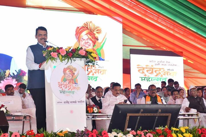 या शिबिरात साडेतीन लाख नागरिकांची प्राथमिक आरोग्य तपासणी झाली हा एक उच्चांक आहे. या शिबिरासाठी विविध दानशूर व्यक्ती,संस्था, वैद्यकीय तज्ज्ञ यांचे महत्वपूर्ण योगदान आहे, असे त्यांनी सांगितले.