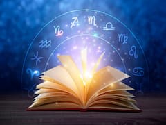 Daily Horoscope, Aug 14: Stars Align For Cancer, Virgo & Libra — Predictions For All 12 Zodiac Signs