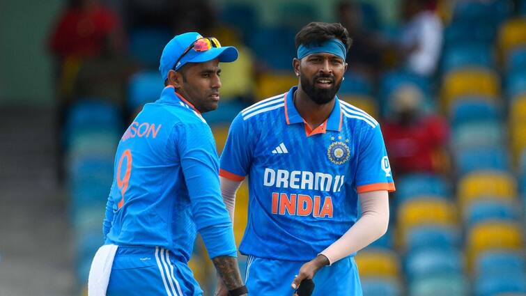 IND vs WI 4th ODI: Hardik Pandya responds to critics about his captaincy IND vs WI 4th ODI: টি-টোয়েন্টি সিরিজ়ে সমতায় ফিরে সমালোচকদের জবাব দিলেন অধিনায়ক হার্দিক