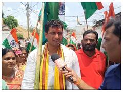 छत्तीसगढ़ के भिलाई में निकाली गई 76 किलोमीटर की तिरंगा यात्रा, हजारों लोग हो रहे हैं शामिल