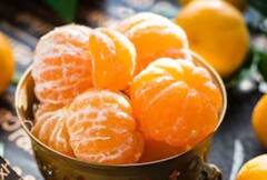 ਇਨ੍ਹਾਂ ਫਲਾਂ ਨੂੰ ਡਾਈਟ 'ਚ ਕਰ ਲਓ ਸ਼ਾਮਲ, ਦੂਰ ਹੋ ਜਾਣਗੀਆਂ ਇਹ 5 ਬਿਮਾਰੀਆਂ