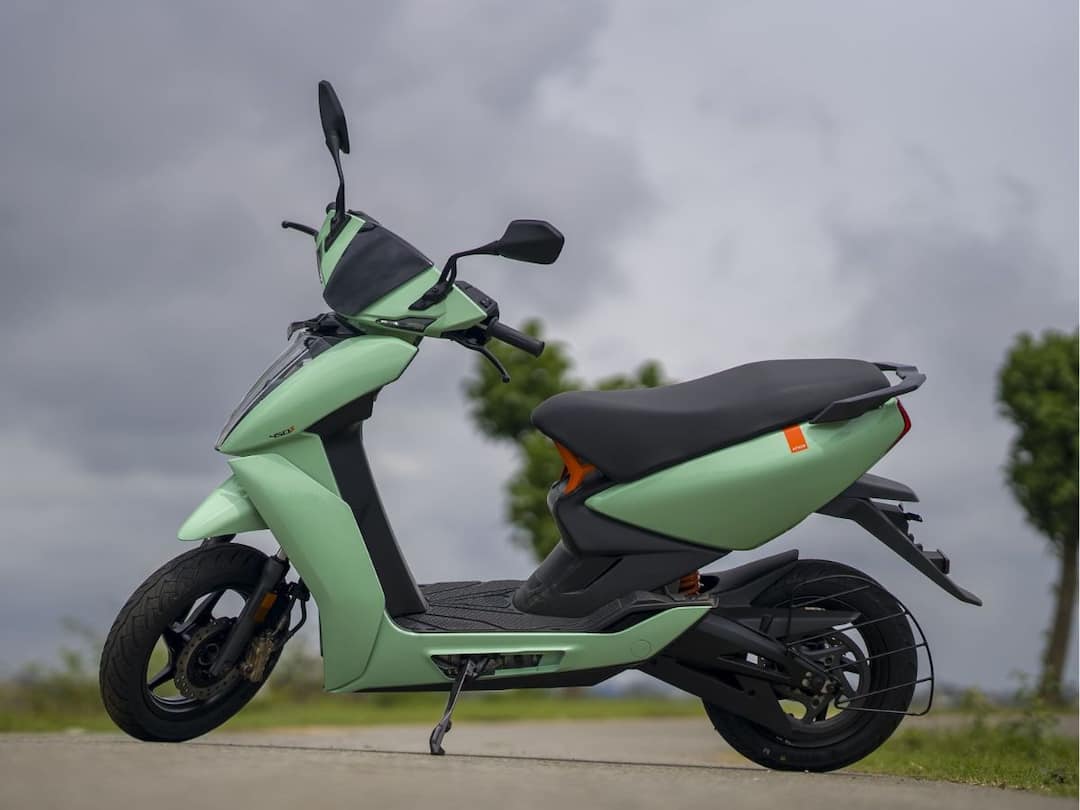 Ather 450S vs 450X Price Look Specifications Know Which electric scooter is for you Ather 450S vs 450X: Know Which Electric Scooter Is Right For You