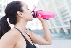 શું તમે પણ આખા દિવસમાં માત્ર 2 કે 3 ગ્લાસ પાણી પીઓ છો? અહીં જાણો તેના ગેરફાયદા