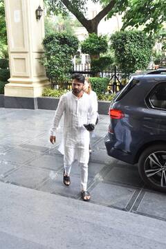 Ankita Lokhande's Father Prayer Meet: Mouni Roy, Mrunal Thakur, Karan Kundrra And Other Celebs Attend