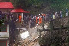 Himachal Pradesh Landslide : शिमल्यातील शिव मंदिर कोसळलं, 9 जणांचा मृ्त्यू; अद्यापही काही जण ढिगाऱ्याखाली अडकलेले