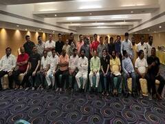 शिंदे गटातील नाराज दहा आमदार ठाकरे गटात जाण्यास उत्सुक; रोहित पवारांचा दावा